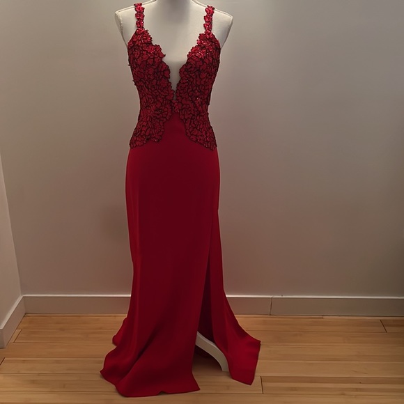 RED DRESS Prom Evening CUSTOM MADE Diane von Furstenberg, as seen on Gigi Hadid - Picture 3 of 15